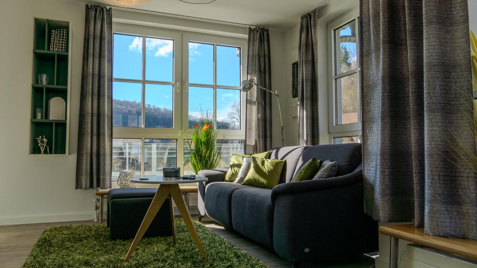 קולמבאך Grosszuegiges Helles Penthouse -Komplette Etage- Mit Balkon Und Stellplatz In Ruhiger Lage מראה חיצוני תמונה