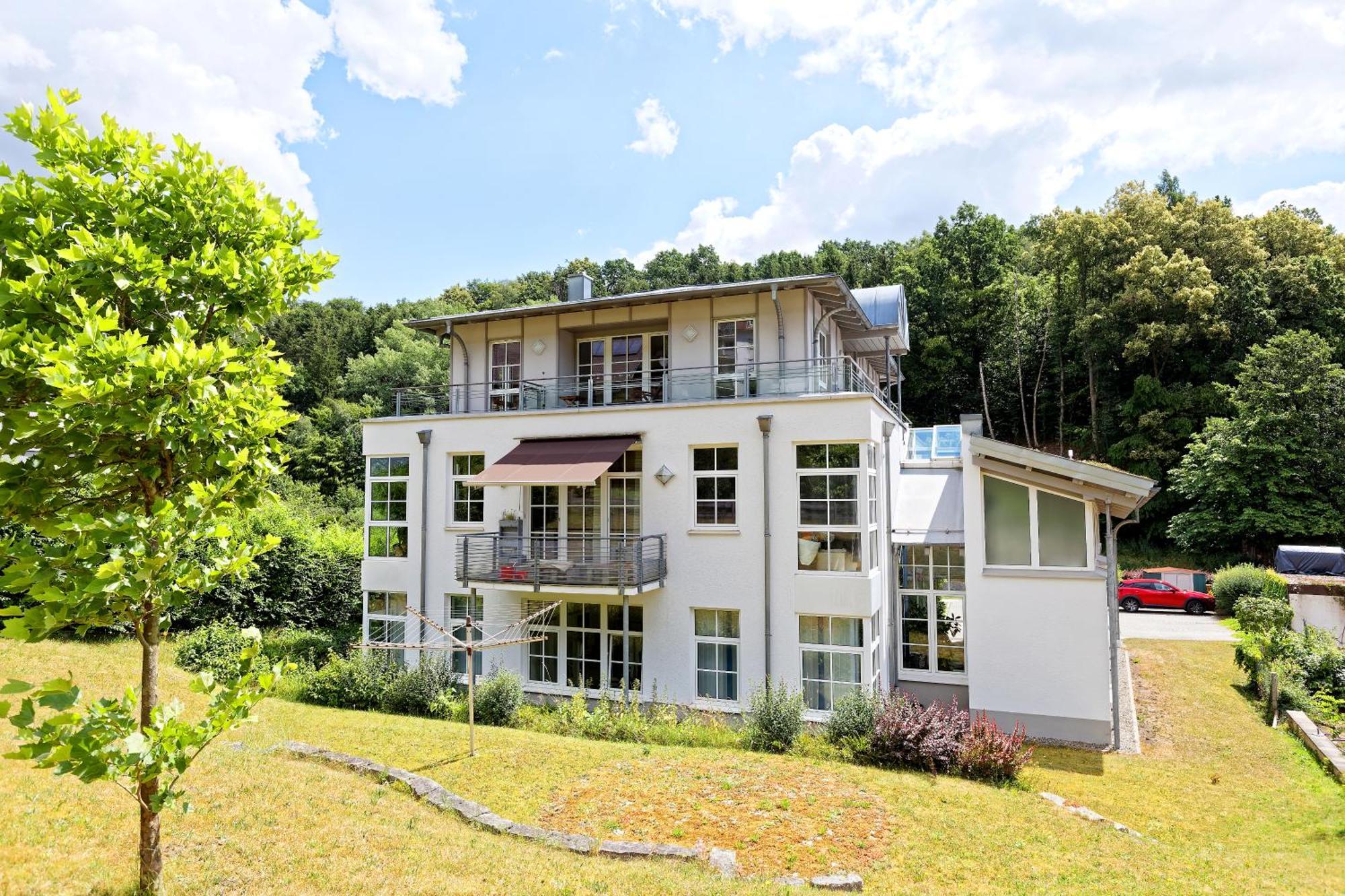 קולמבאך Grosszuegiges Helles Penthouse -Komplette Etage- Mit Balkon Und Stellplatz In Ruhiger Lage מראה חיצוני תמונה